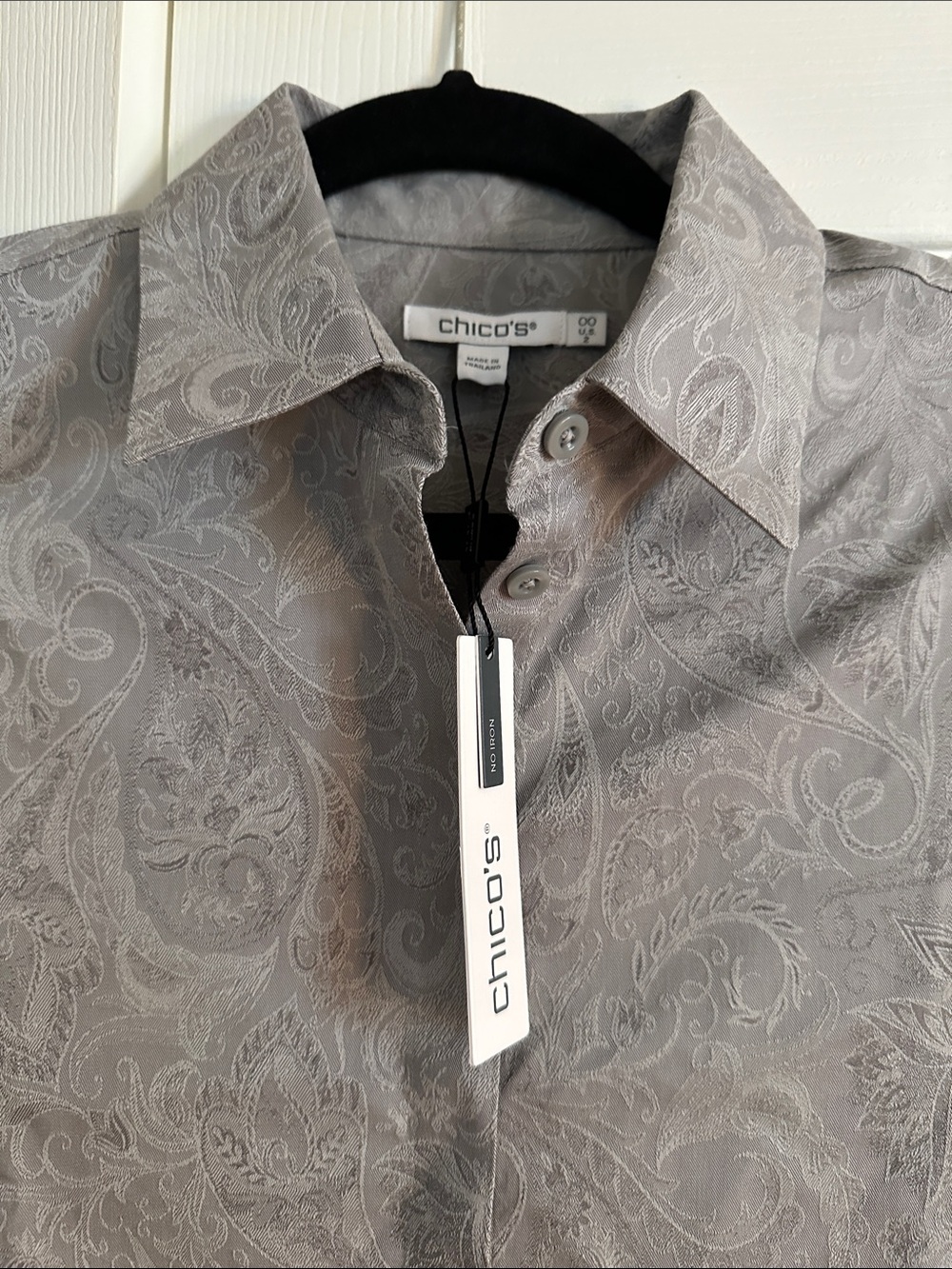 Chico's woman’s silver gray No Iron Tunic